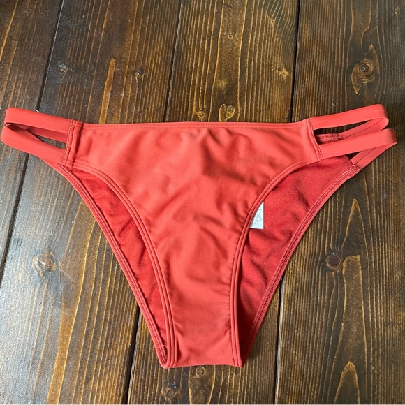 Abercrombie & Fitch Burnt Orange Cheeky Bikini Bottom NWT Size XL - Picture 1 of 3